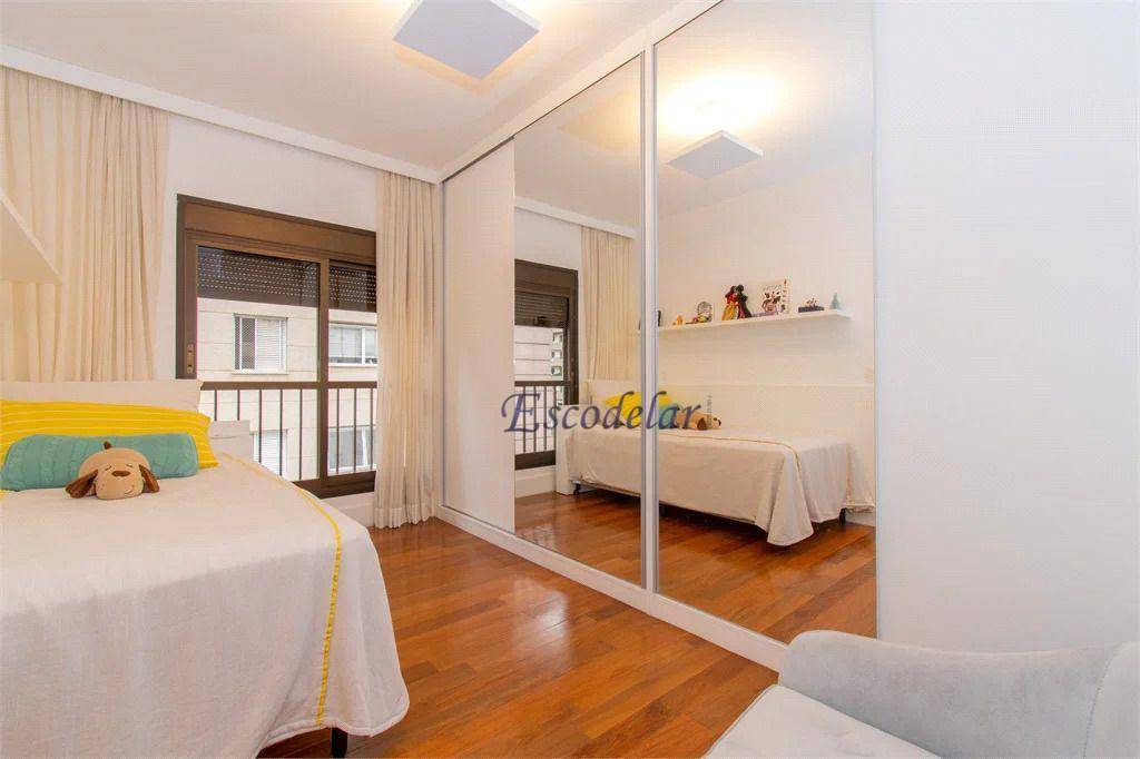 Apartamento à venda com 3 quartos, 210m² - Foto 22