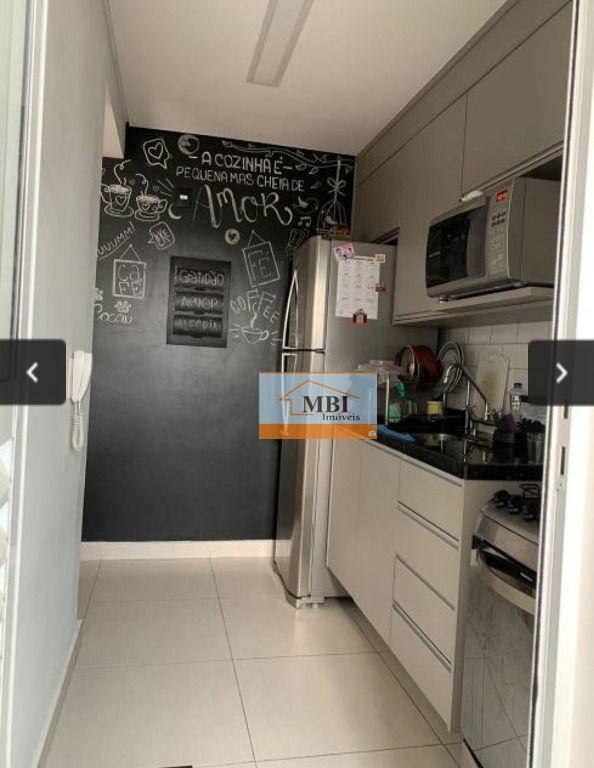 Apartamento à venda com 2 quartos, 61m² - Foto 16