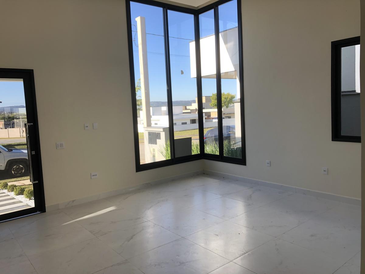 Casa de Condomínio à venda com 3 quartos, 306m² - Foto 3