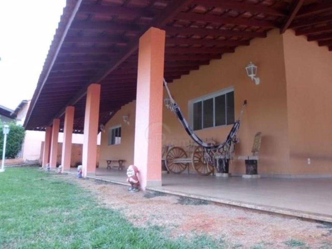 Chácara à venda com 5 quartos, 800m² - Foto 11