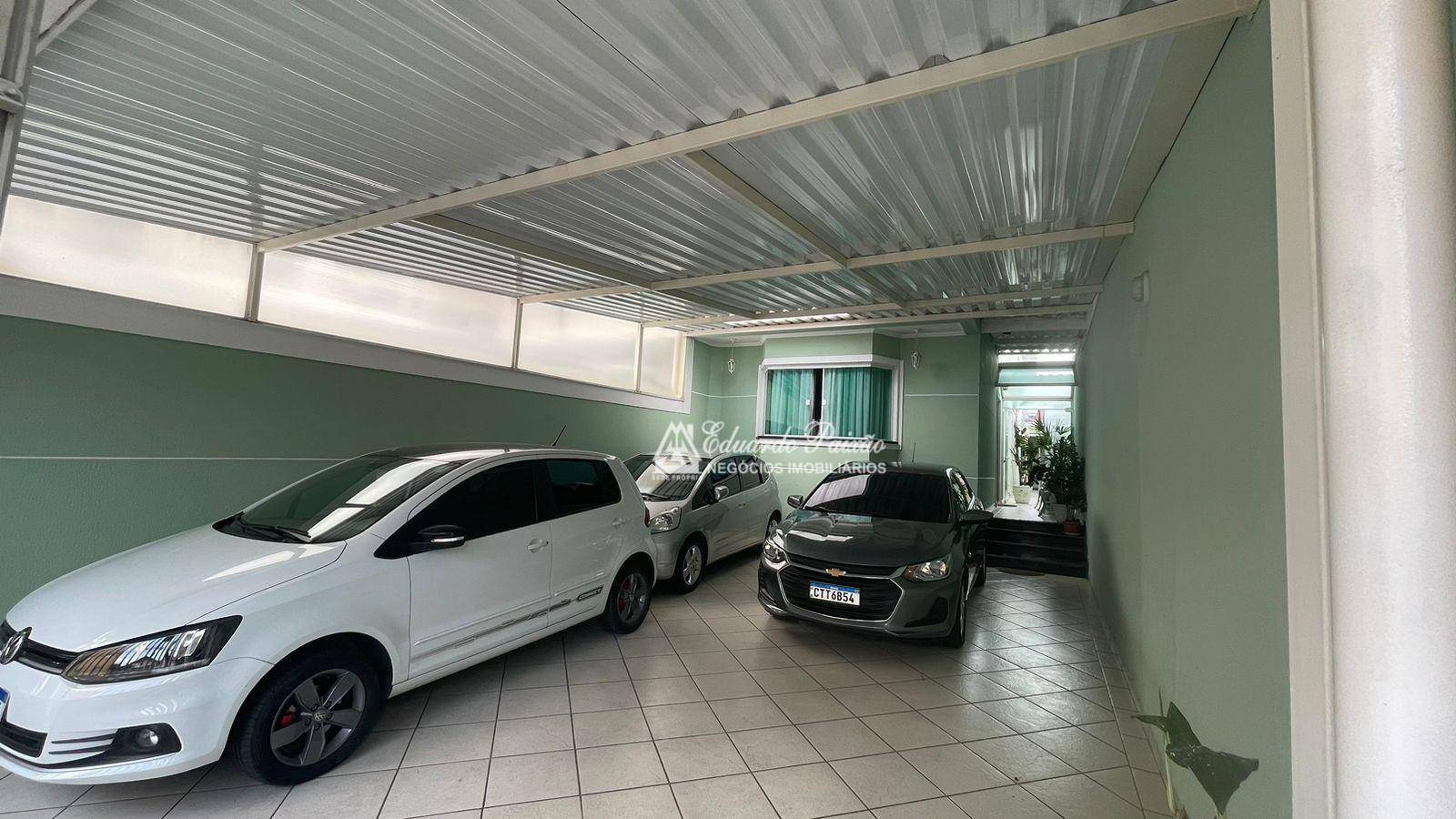 Sobrado à venda com 3 quartos, 200m² - Foto 2