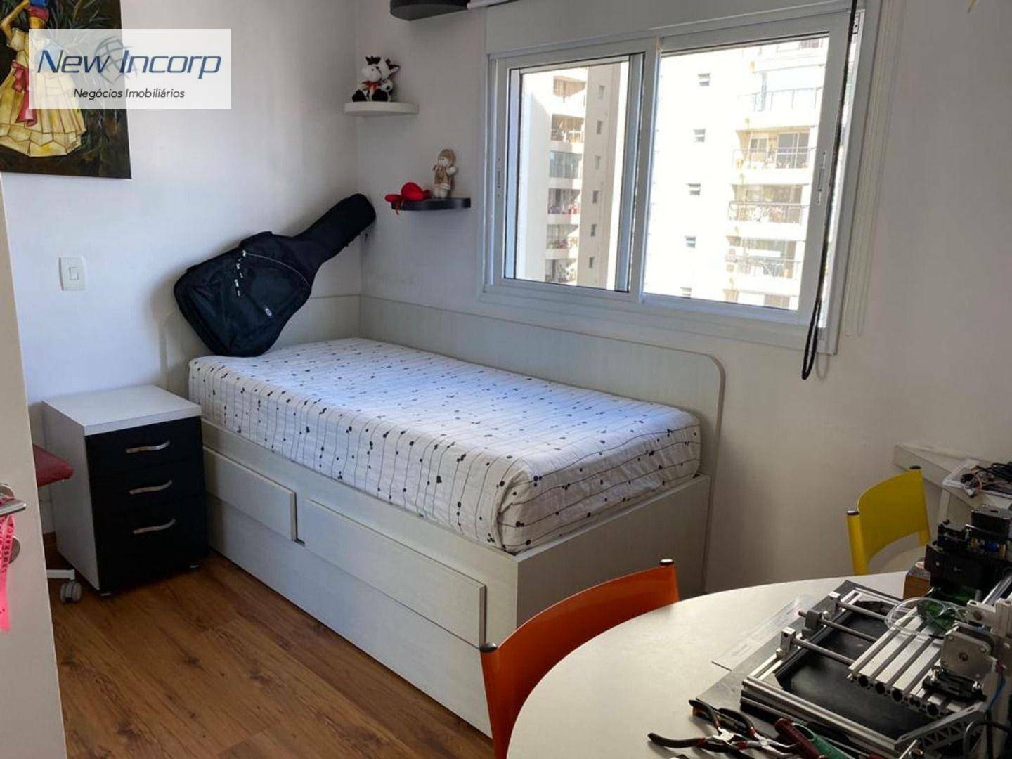 Apartamento à venda com 3 quartos, 169m² - Foto 9