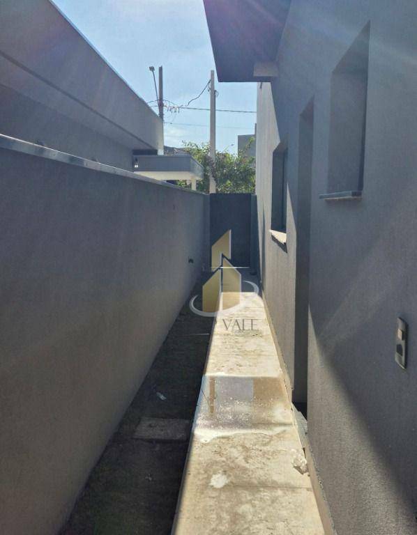 Sobrado à venda com 4 quartos, 256m² - Foto 14