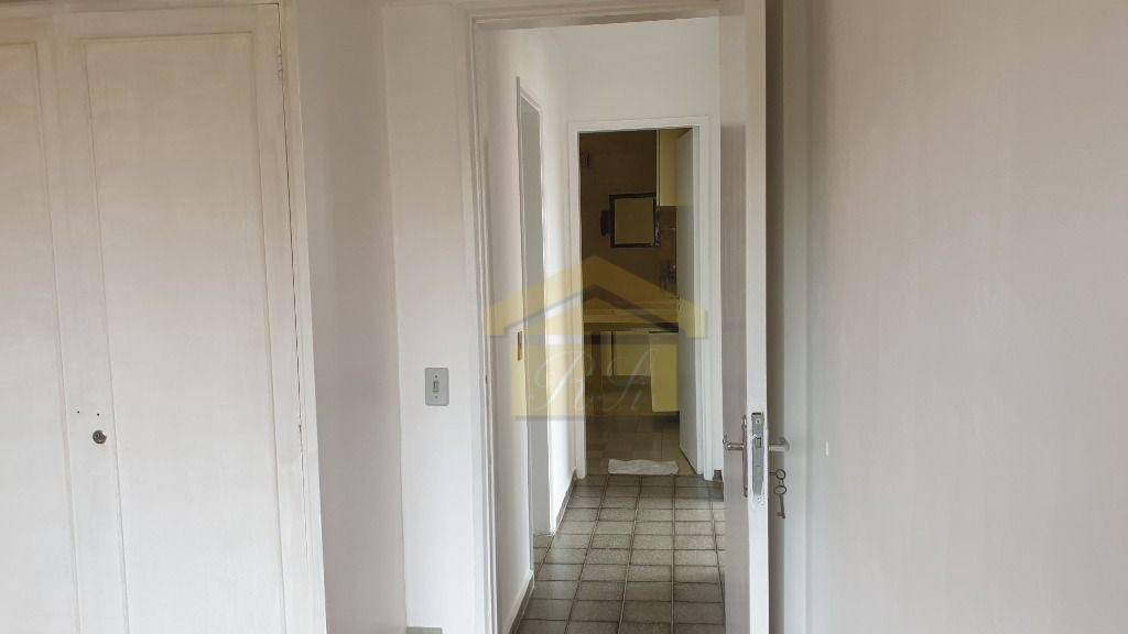 Apartamento à venda com 2 quartos, 76m² - Foto 32