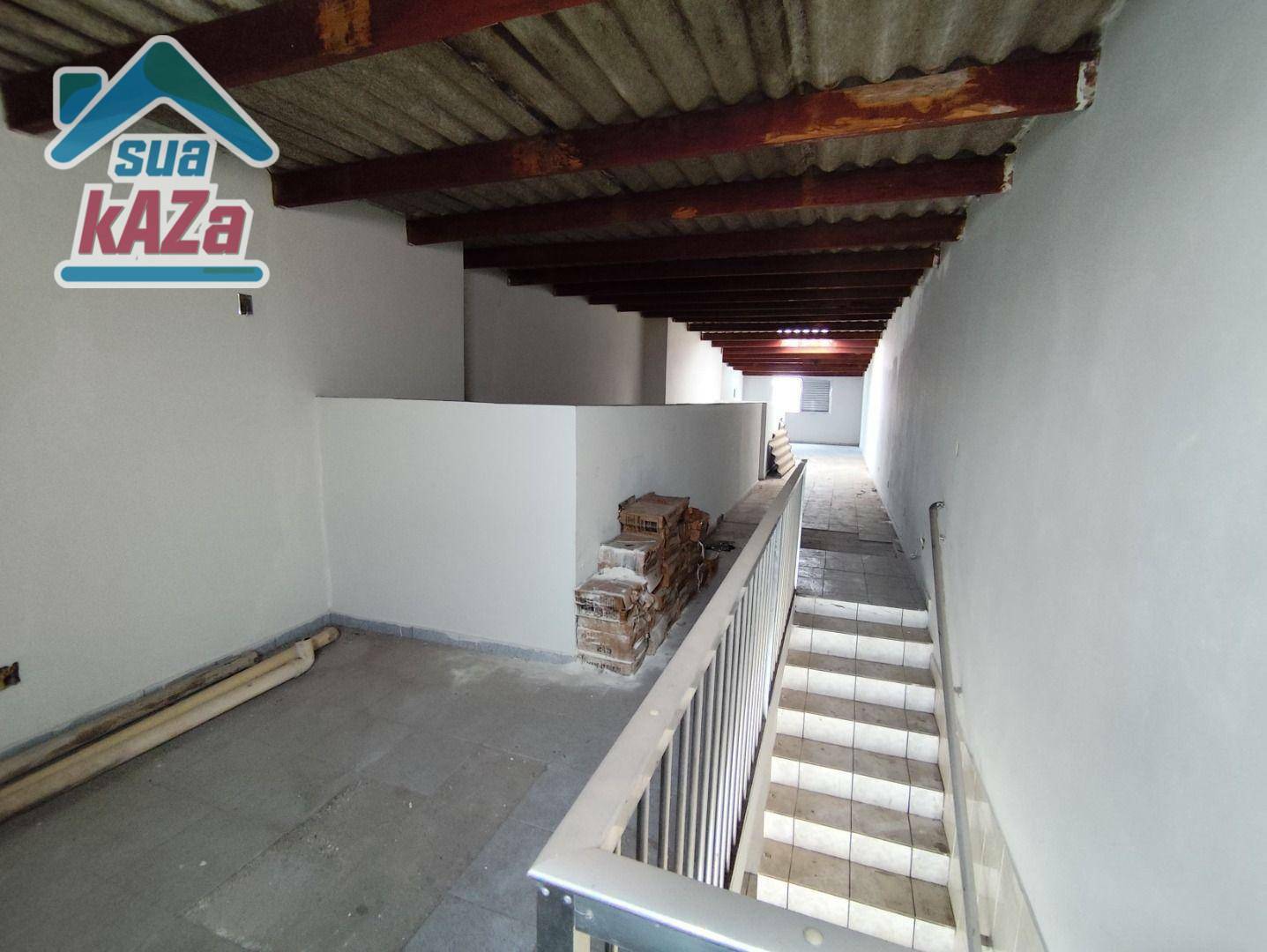 Casa à venda com 6 quartos, 230m² - Foto 33