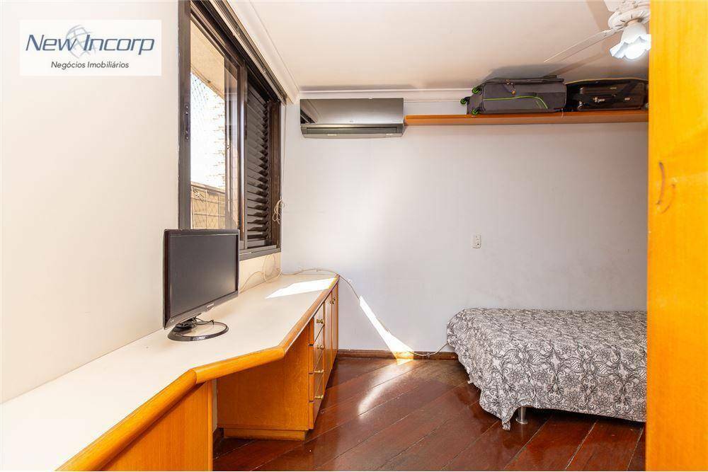 Apartamento à venda com 3 quartos, 144m² - Foto 26