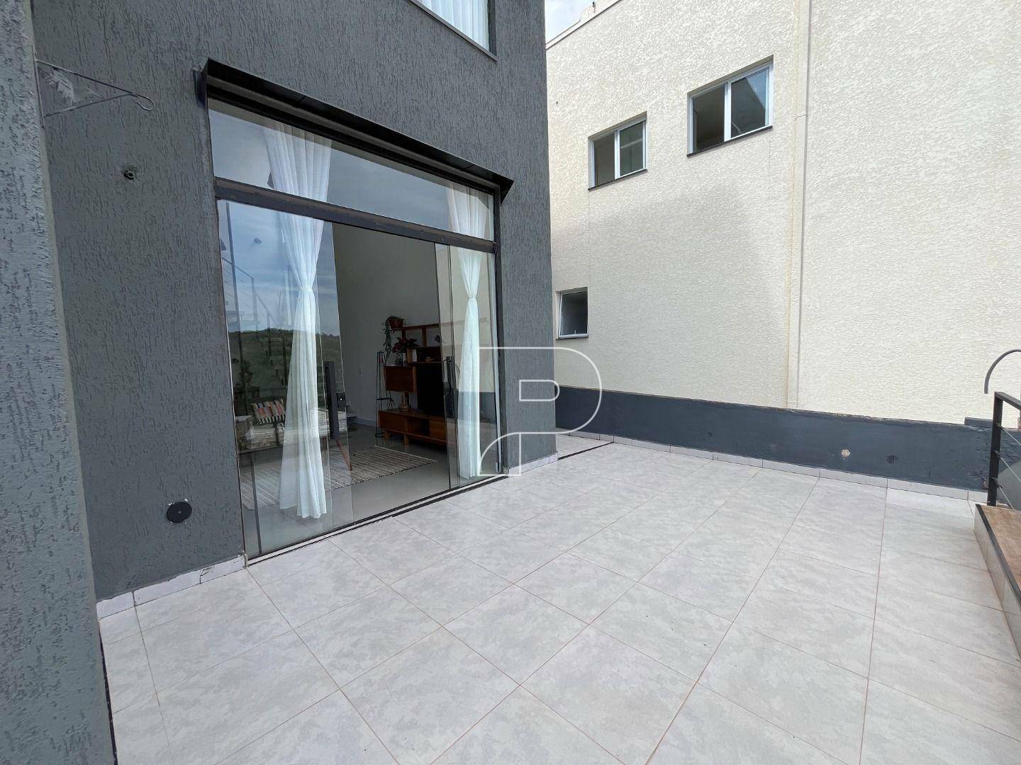 Casa de Condomínio à venda com 3 quartos, 238m² - Foto 26