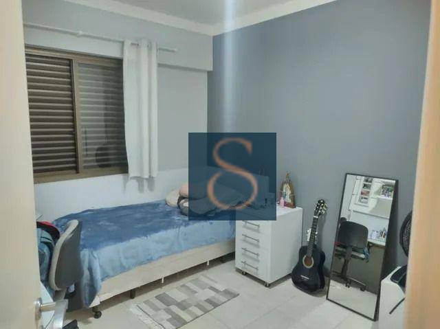 Apartamento à venda com 3 quartos, 114m² - Foto 11