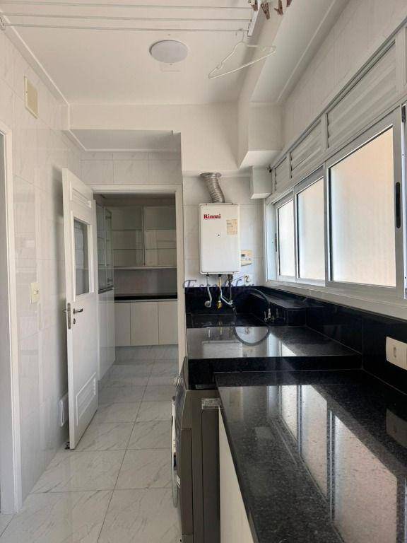 Apartamento para alugar com 3 quartos, 142m² - Foto 39