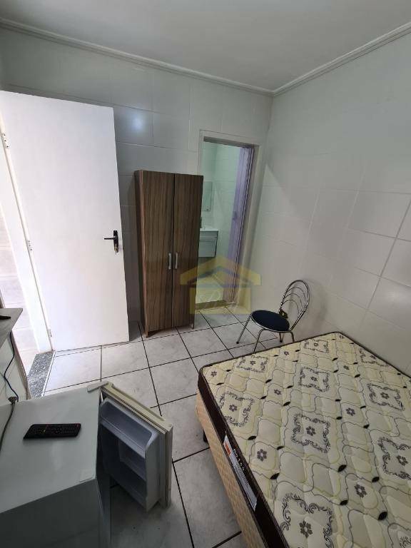 Sobrado à venda com 6 quartos, 130m² - Foto 15