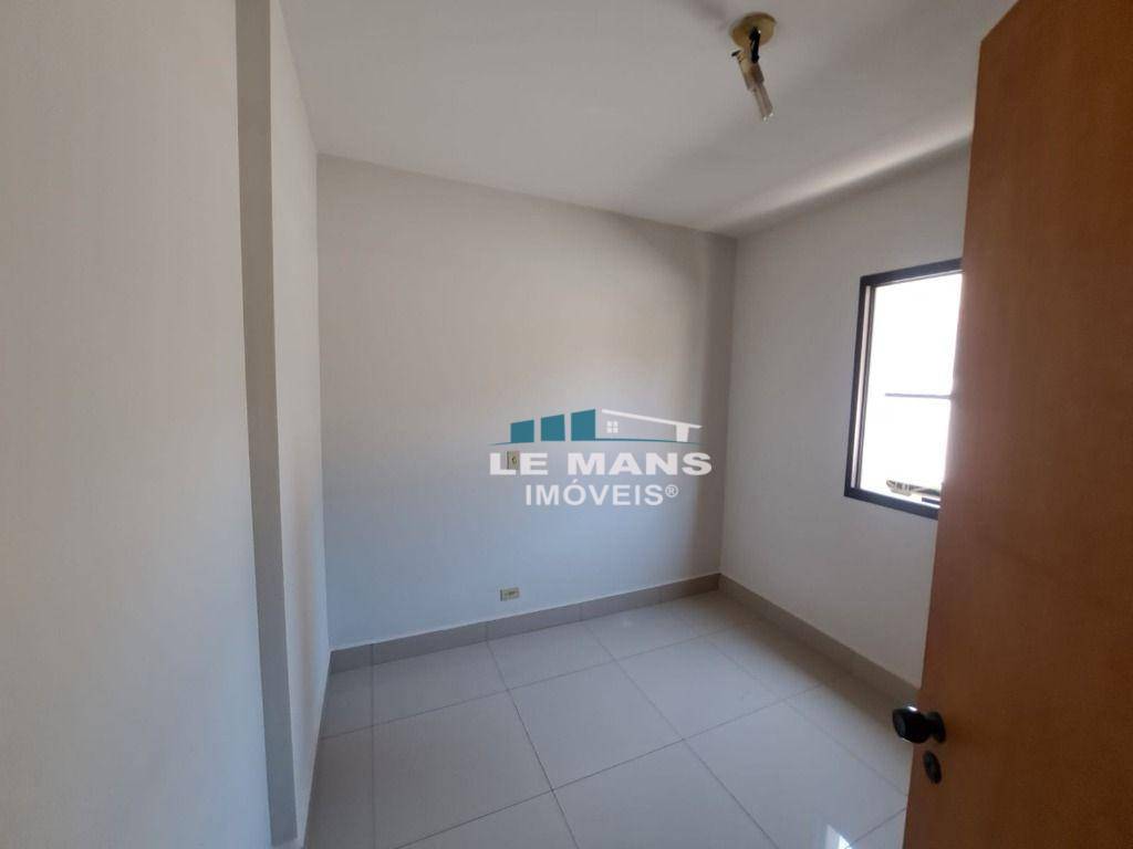 Apartamento à venda e aluguel com 3 quartos, 77m² - Foto 3