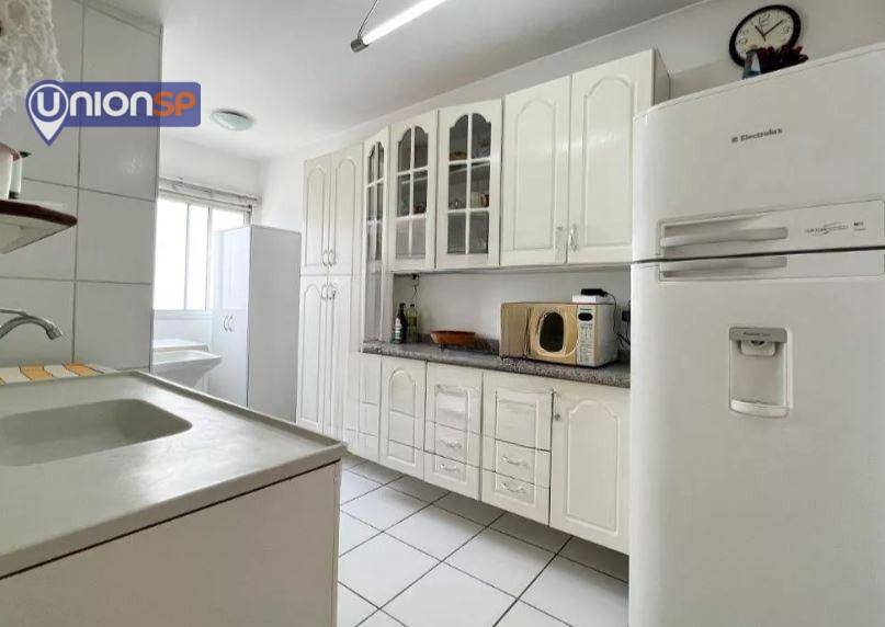 Apartamento à venda com 2 quartos, 48m² - Foto 12