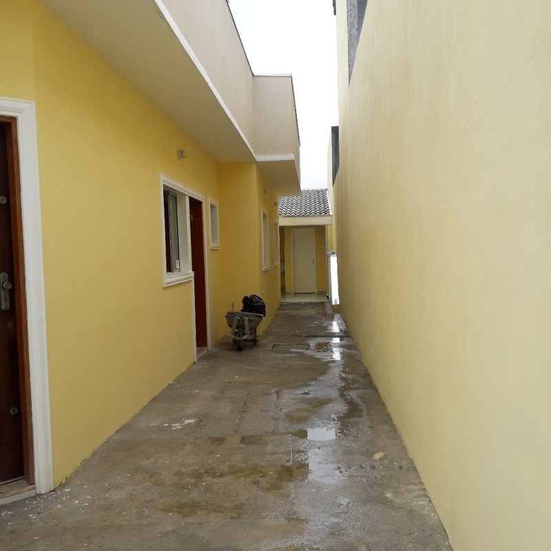 Casa à venda com 2 quartos, 50m² - Foto 13