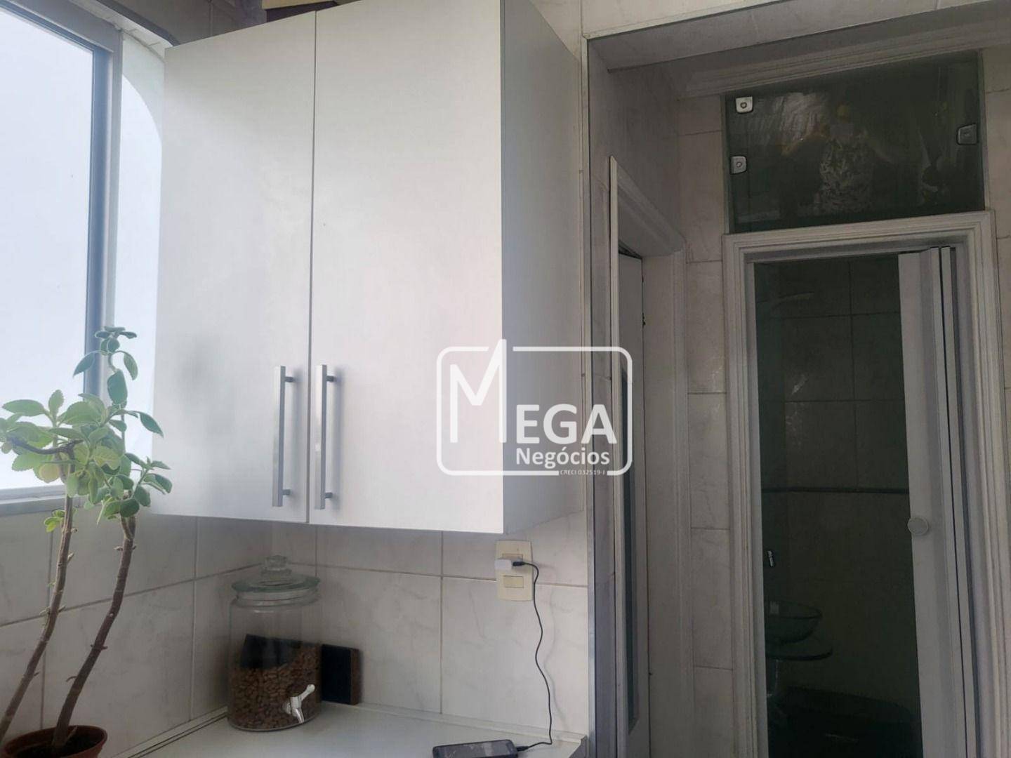 Apartamento à venda com 3 quartos, 95m² - Foto 15