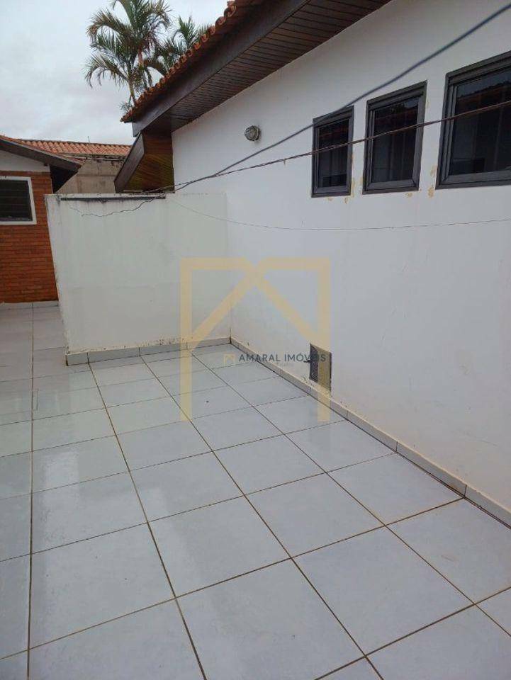 Casa à venda com 4 quartos, 322m² - Foto 23