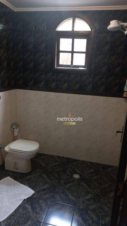 Sobrado à venda com 2 quartos, 233m² - Foto 6