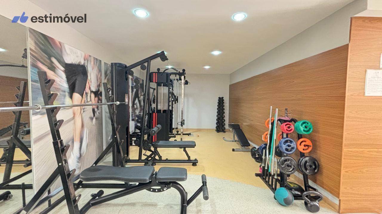 Apartamento para alugar com 3 quartos, 135m² - Foto 31