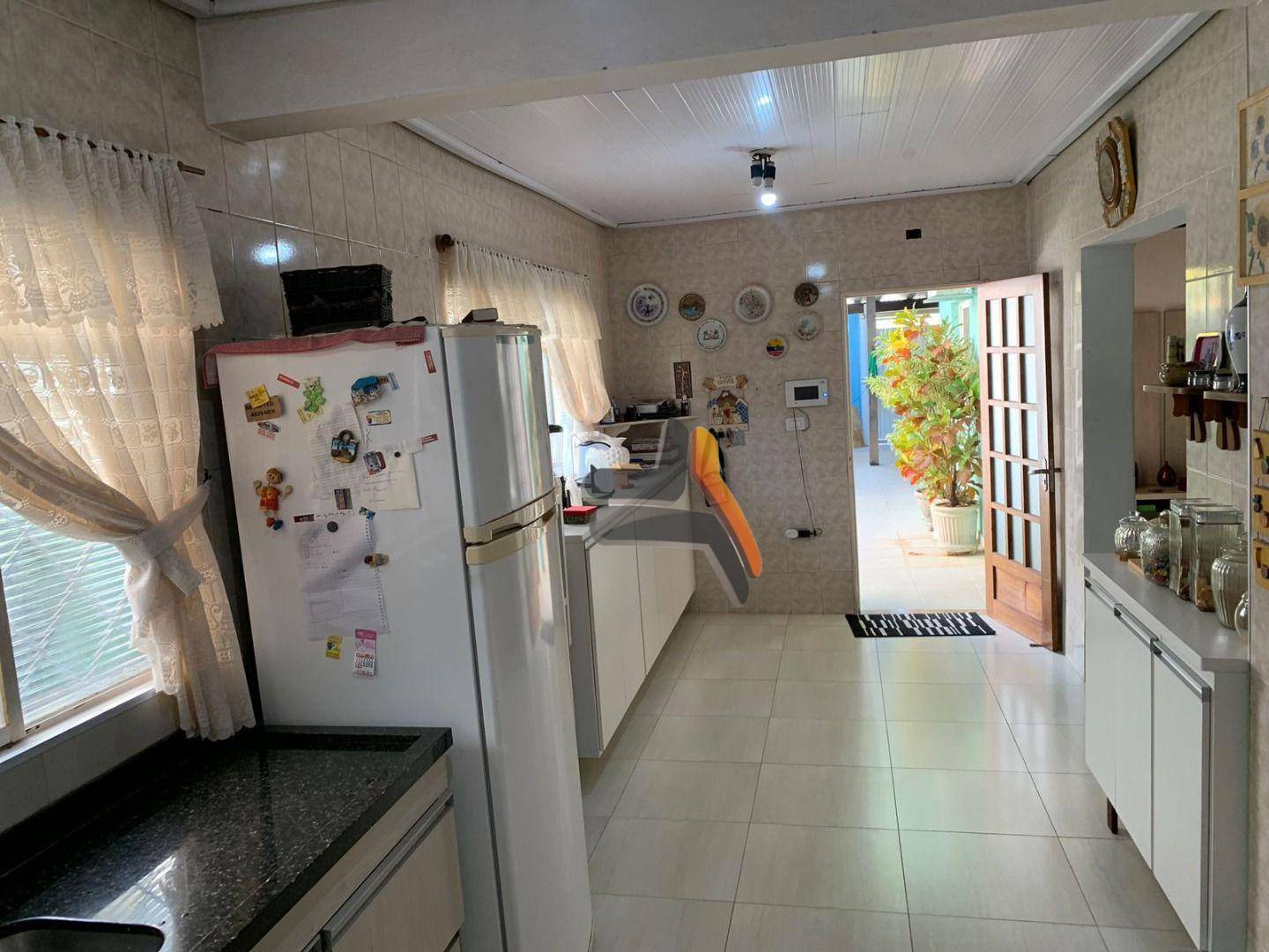 Casa à venda com 2 quartos, 228m² - Foto 21