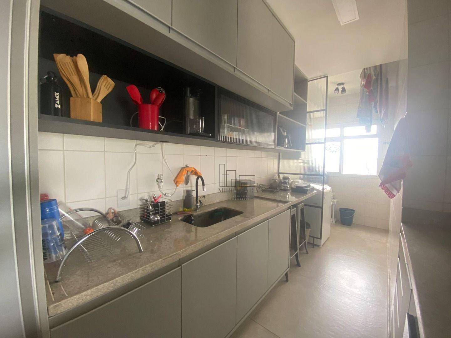 Apartamento à venda com 3 quartos, 100m² - Foto 4