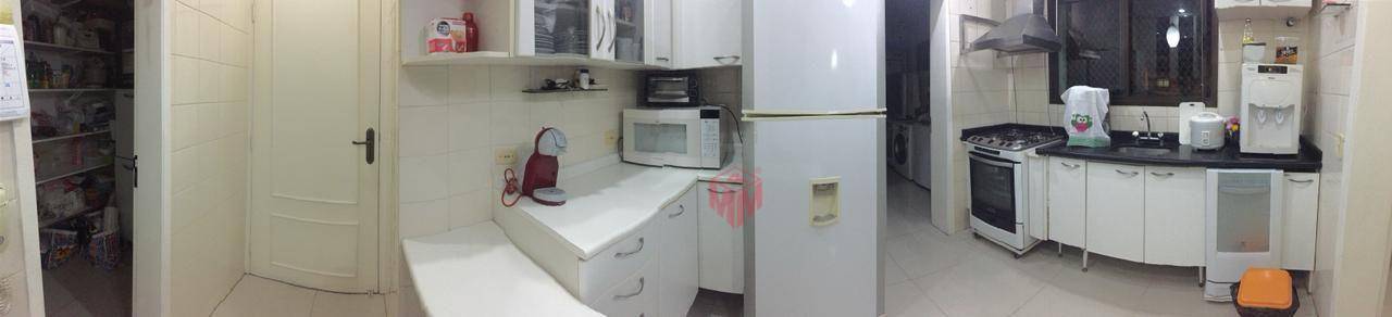 Apartamento à venda com 4 quartos, 226m² - Foto 19