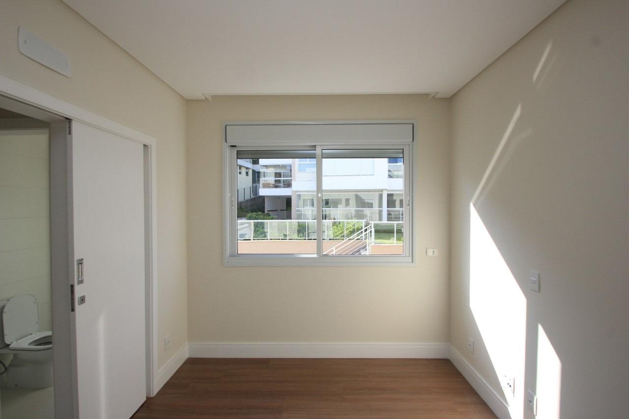 Apartamento para alugar com 3 quartos, 139m² - Foto 10