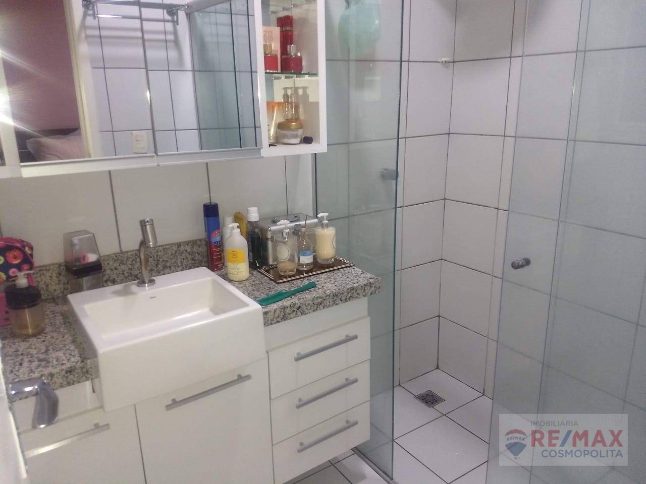 Apartamento à venda com 2 quartos, 62m² - Foto 5