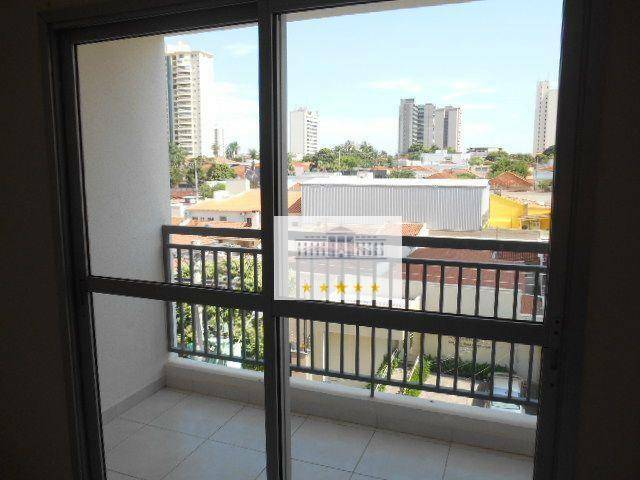 Apartamento à venda com 2 quartos, 73m² - Foto 4