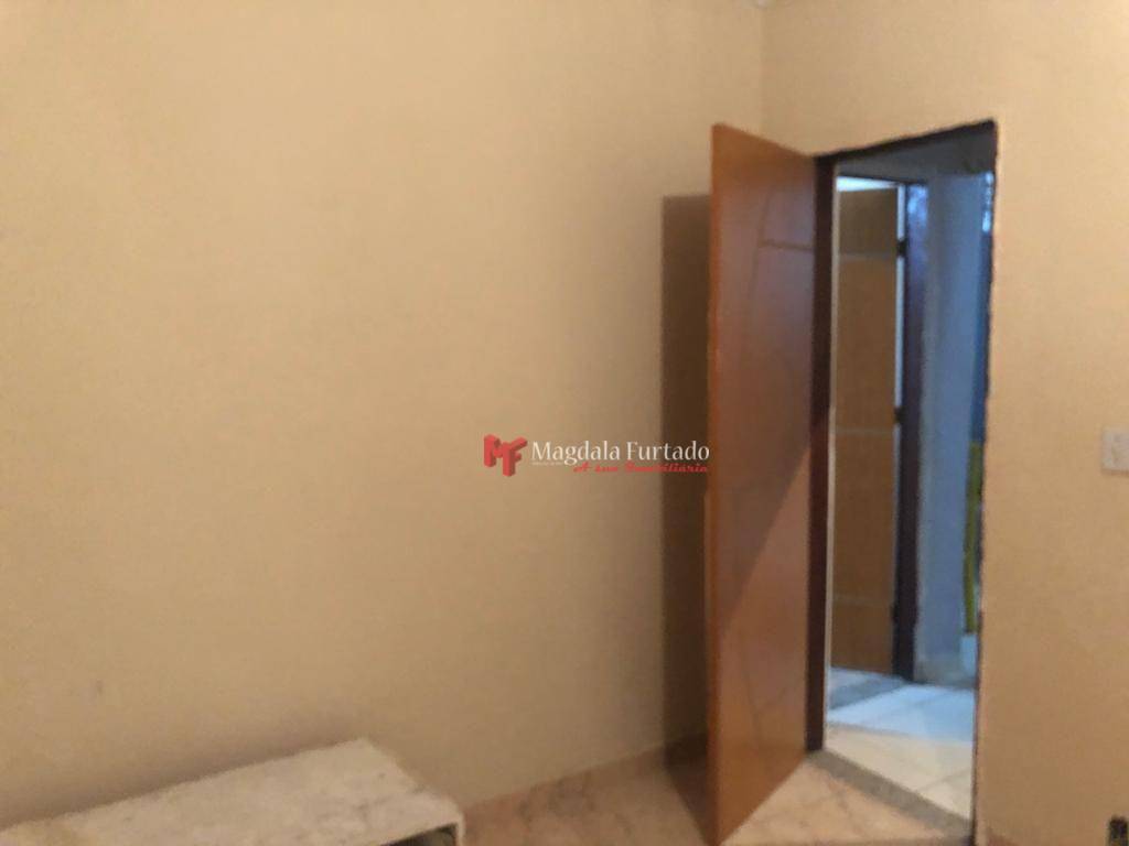 Casa à venda com 2 quartos, 180M2 - Foto 14