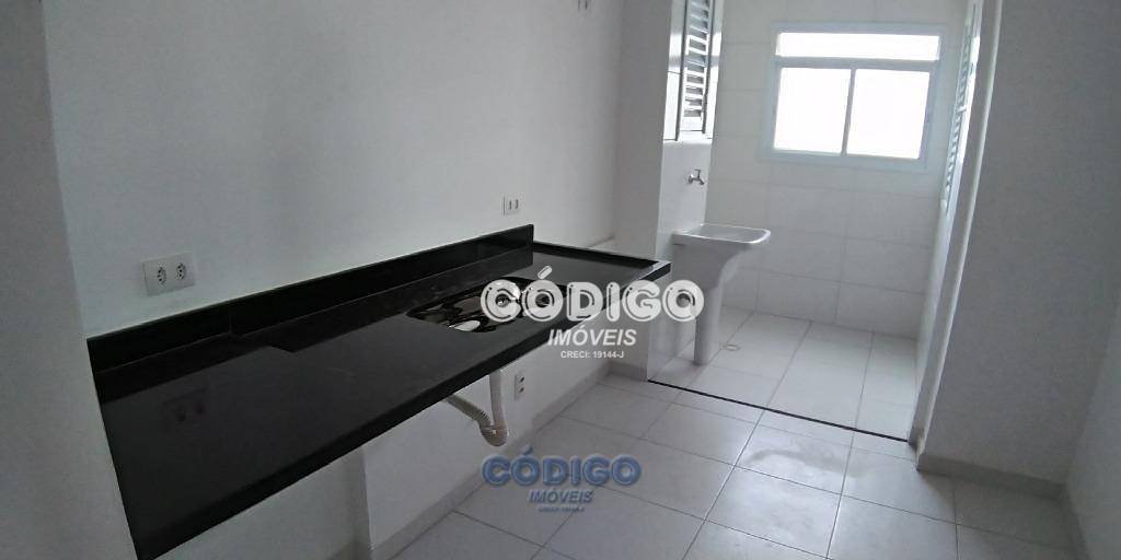 Apartamento à venda com 3 quartos, 83m² - Foto 13