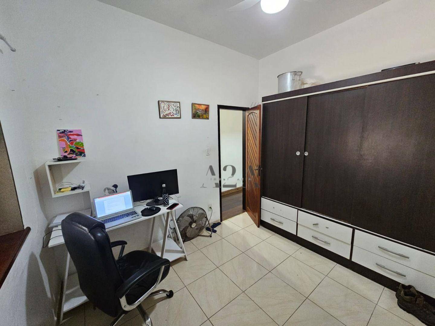 Casa à venda com 4 quartos, 280m² - Foto 18