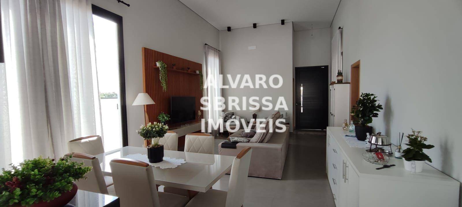 Casa de Condomínio à venda com 3 quartos, 202m² - Foto 1