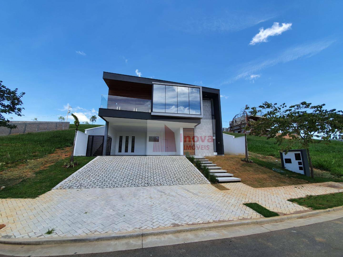 Casa de Condomínio à venda com 4 quartos, 360m² - Foto 28