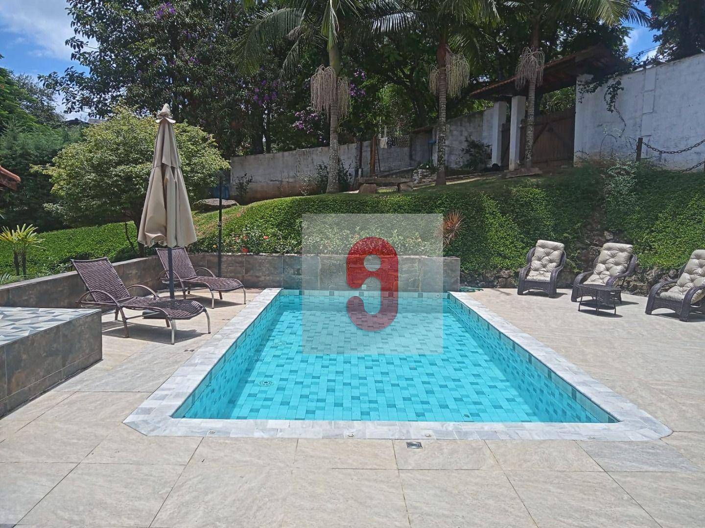 Chácara, 3 quartos, 851 m² - Foto 2