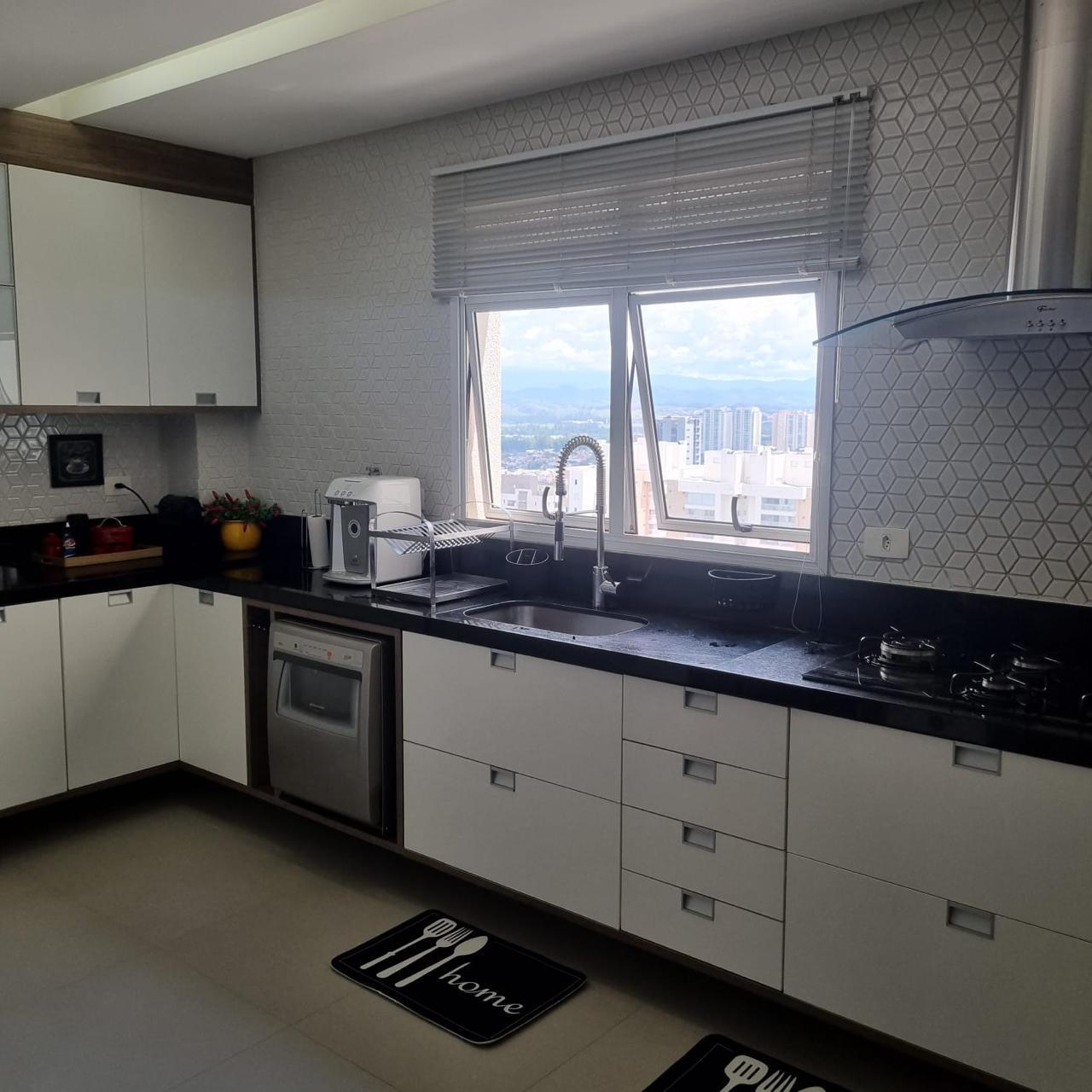 Apartamento à venda com 3 quartos, 111m² - Foto 10