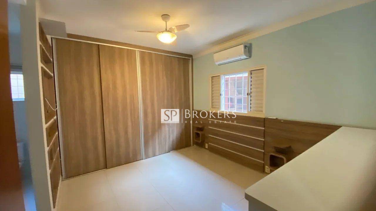 Casa à venda com 3 quartos, 230m² - Foto 22