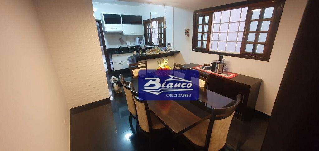 Sobrado, 2 quartos, 252 m² - Foto 28