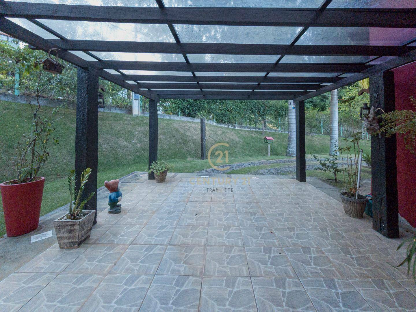 Casa de Condomínio à venda com 4 quartos, 400m² - Foto 9