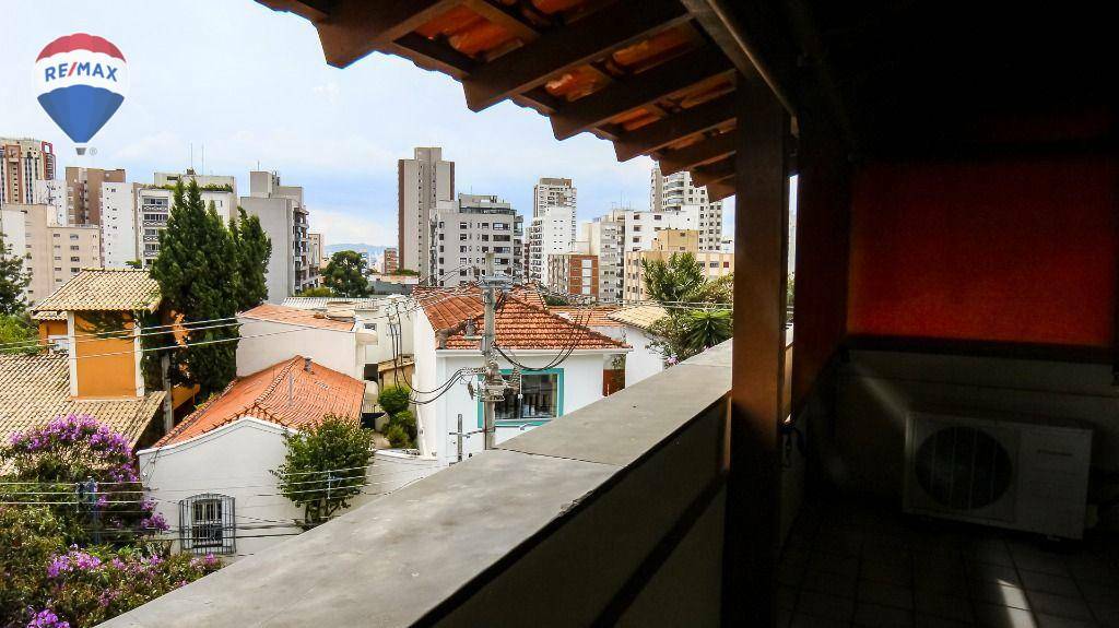 Sobrado à venda com 3 quartos, 290m² - Foto 42