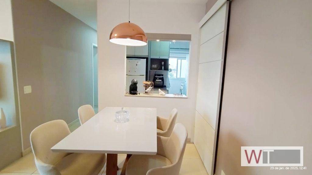 Apartamento à venda com 2 quartos, 56m² - Foto 3