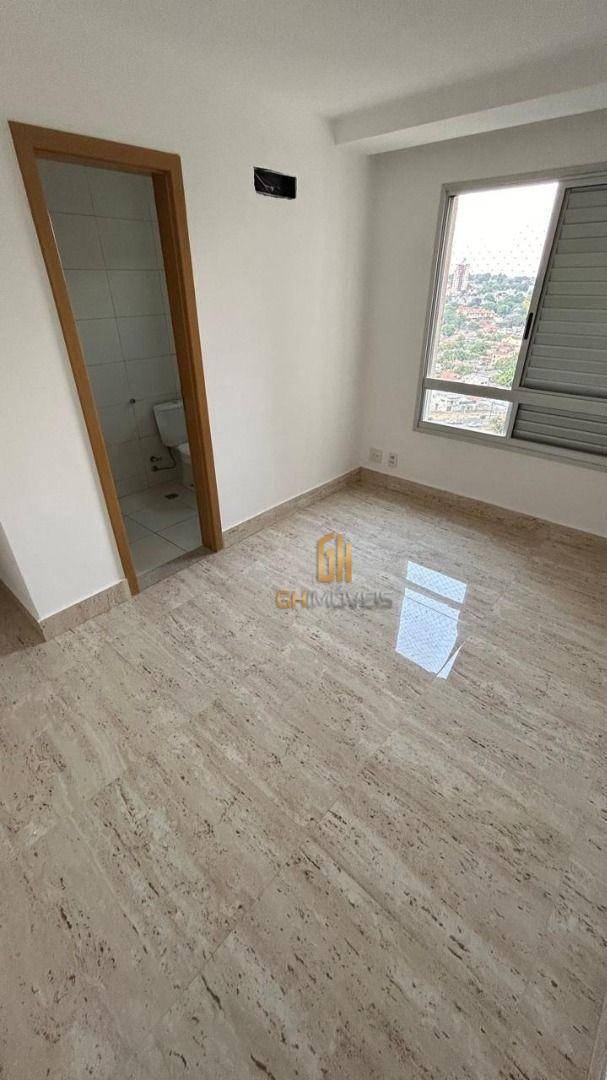 Apartamento à venda com 3 quartos, 118m² - Foto 10