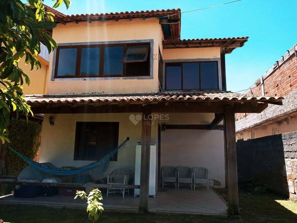 Casa à venda com 3 quartos, 200m² - Foto 16