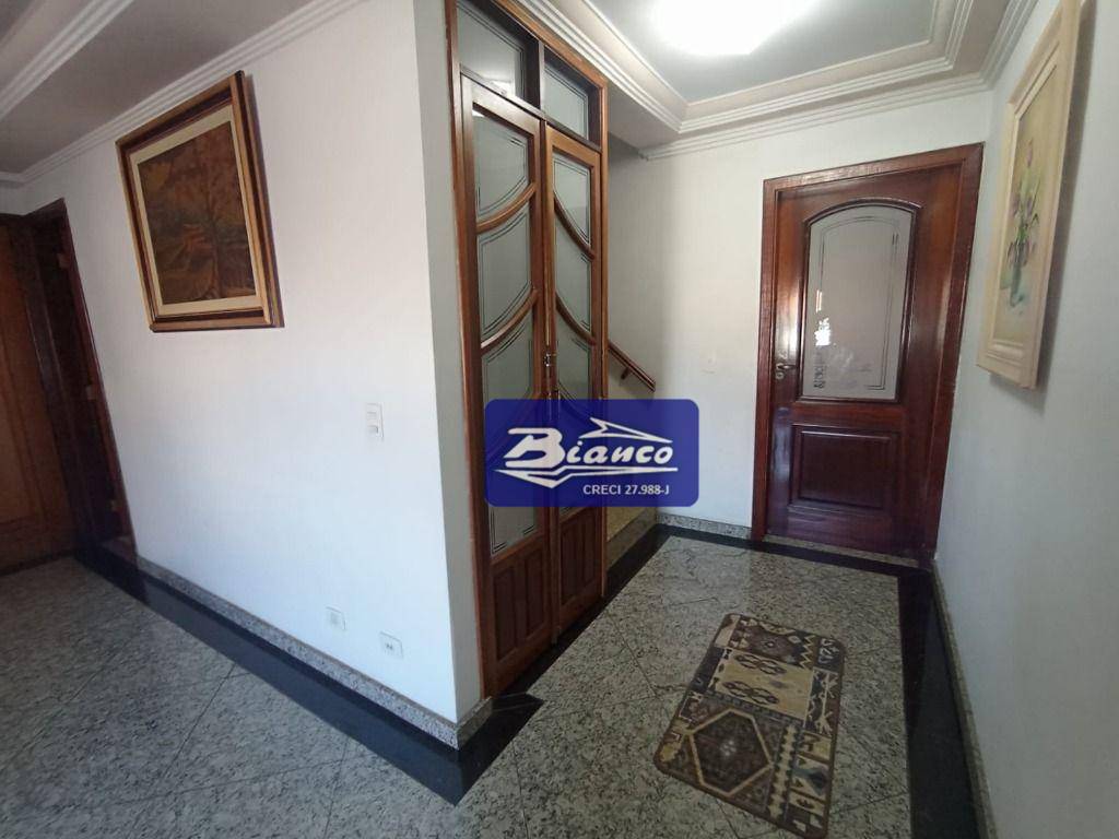 Sobrado à venda com 4 quartos, 207m² - Foto 7