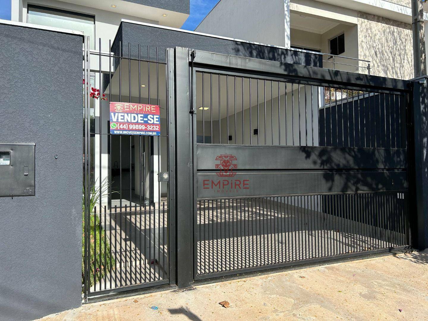 Casa à venda com 3 quartos, 99m² - Foto 2