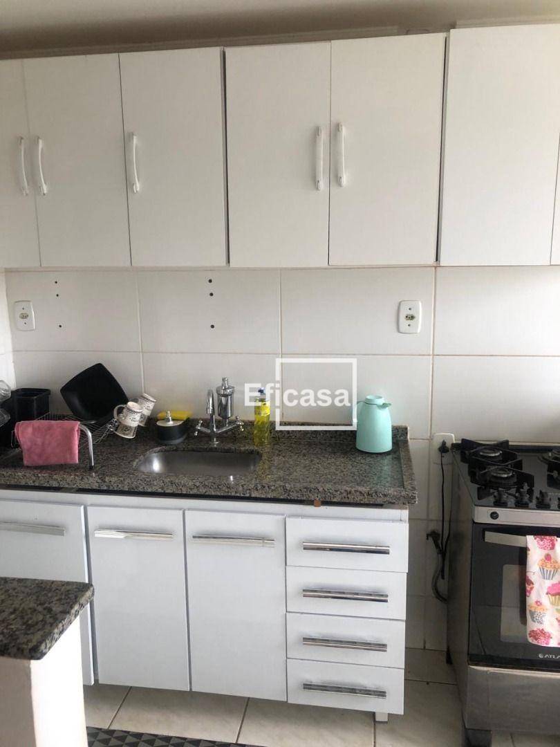 Apartamento à venda com 2 quartos, 55m² - Foto 2