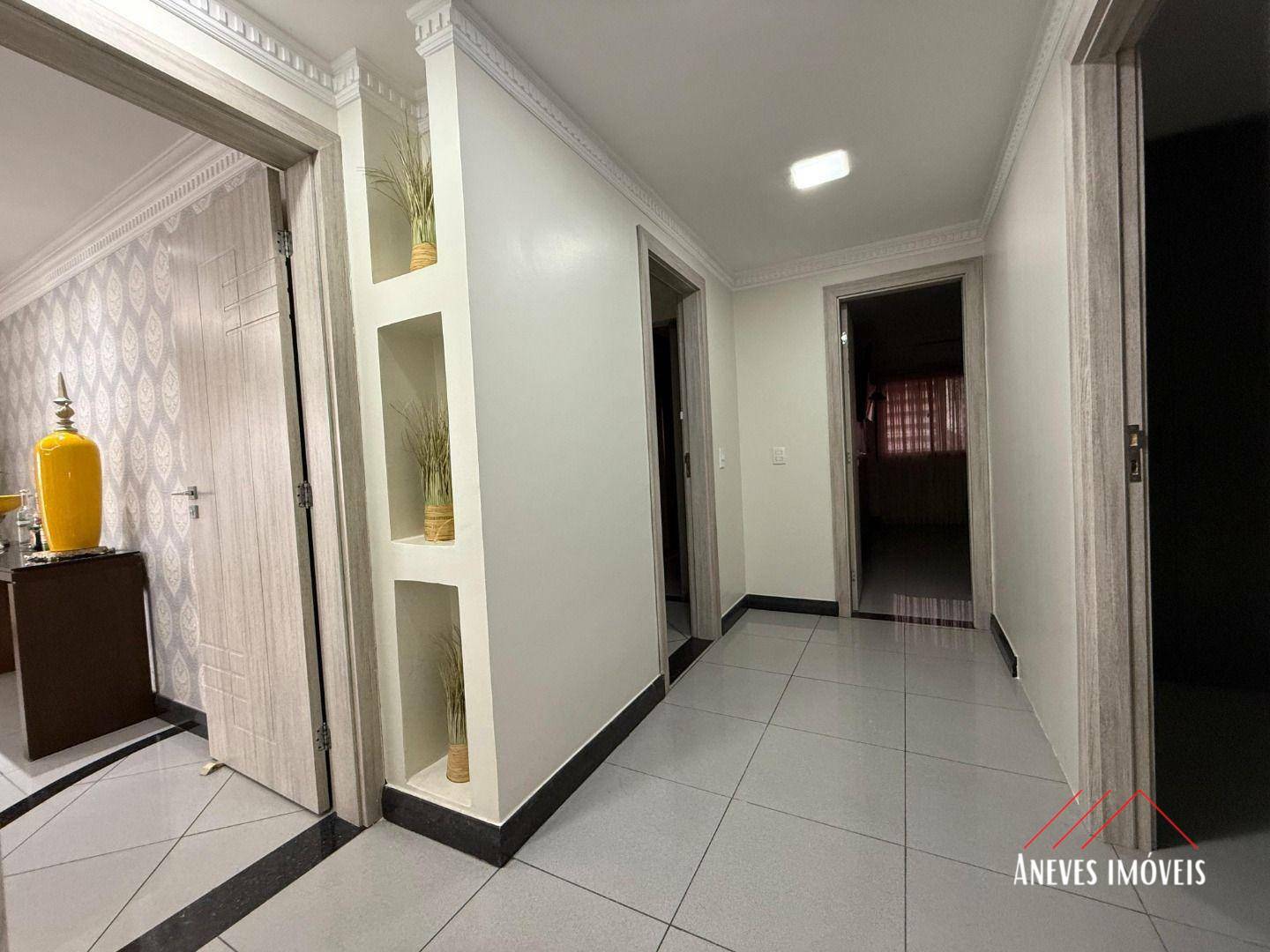 Apartamento à venda com 3 quartos, 221m² - Foto 42