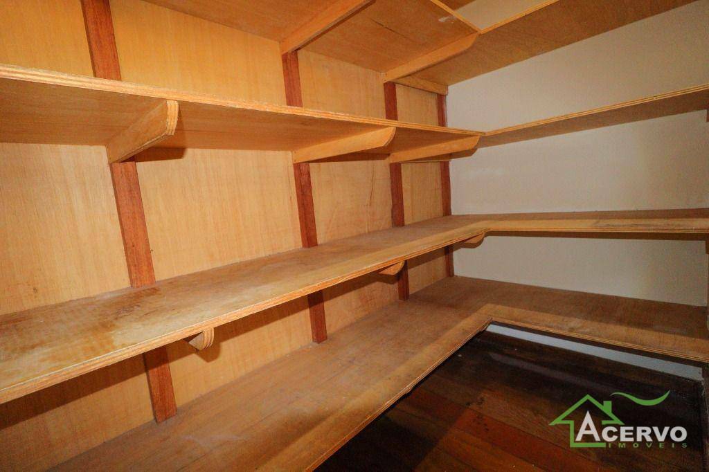 Apartamento para alugar com 3 quartos, 147m² - Foto 16