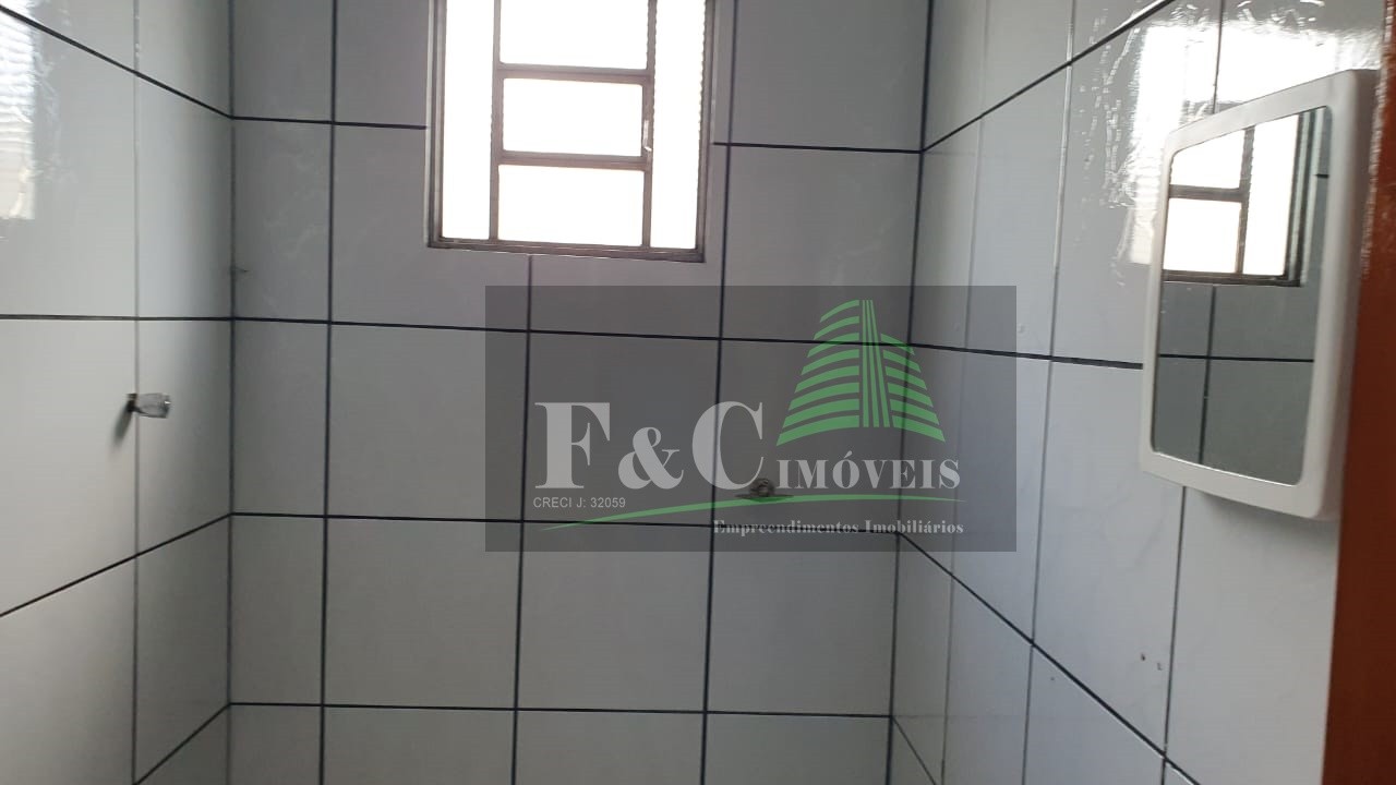 Casa para alugar com 2 quartos, 125m² - Foto 9