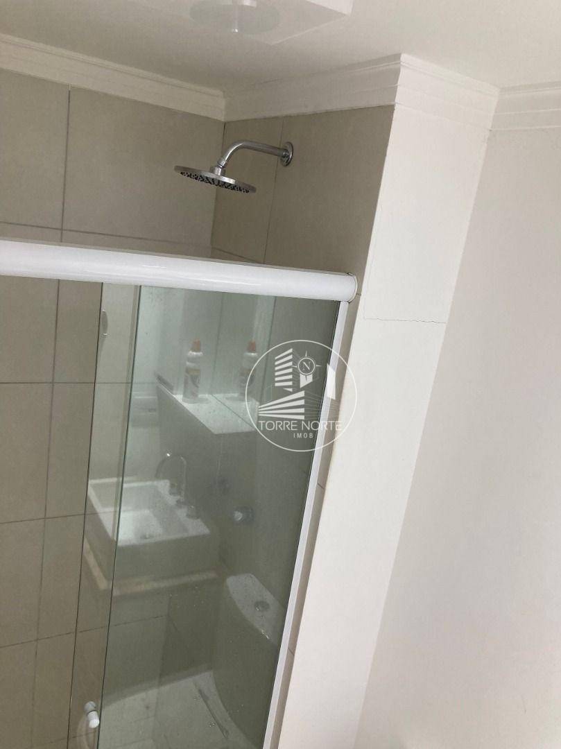 Apartamento à venda com 2 quartos, 66m² - Foto 28