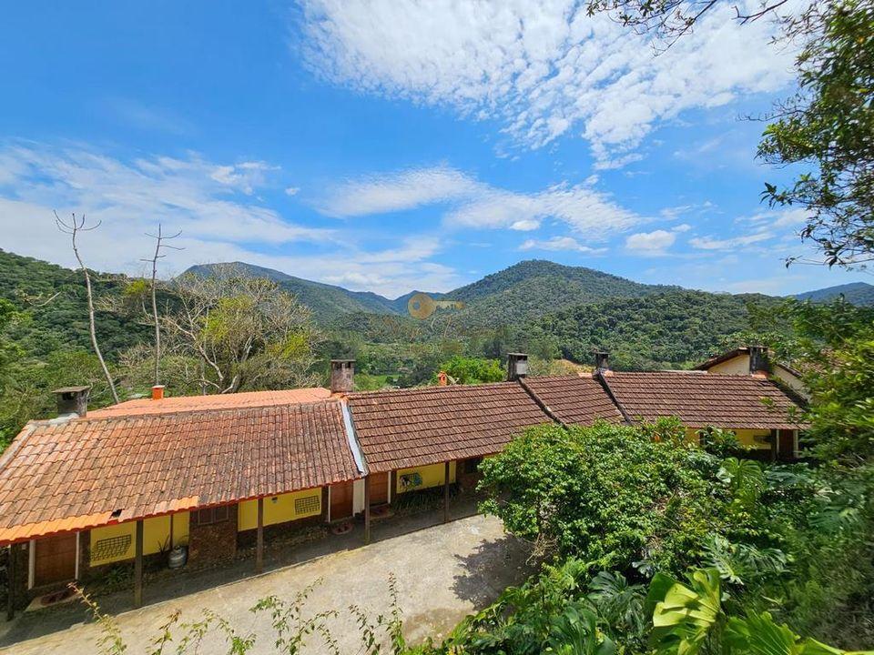 Prédio Inteiro à venda com 14 quartos, 40000m² - Foto 2