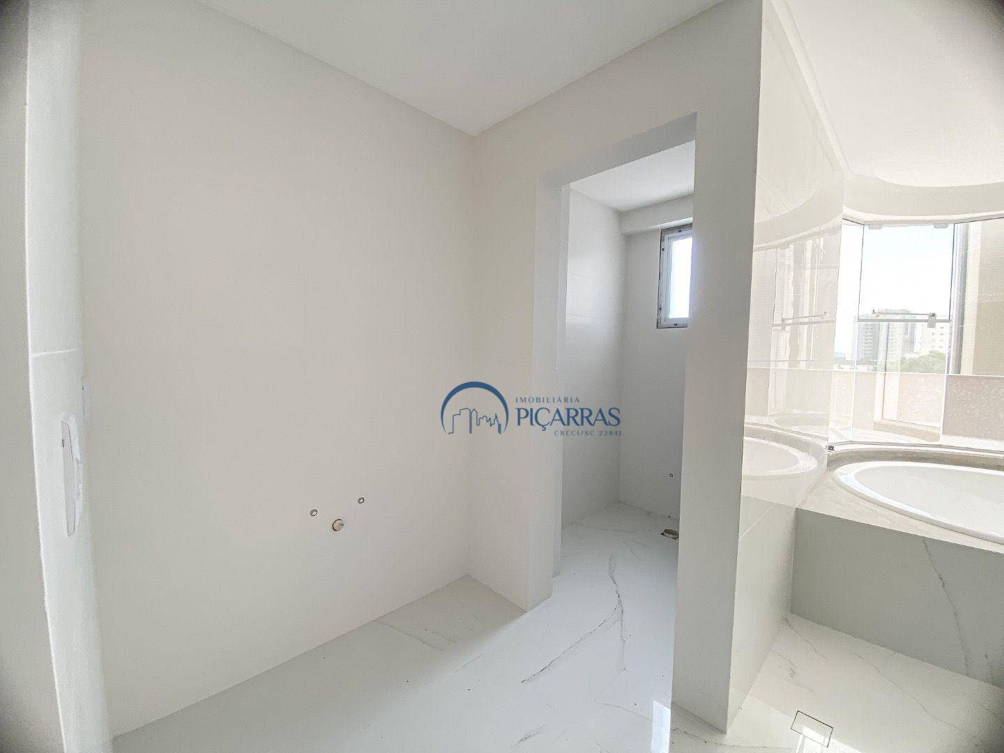 Apartamento à venda com 5 quartos, 611m² - Foto 21